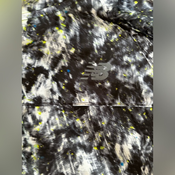 5/$10New Balance running jacket - Picture 2 of 7